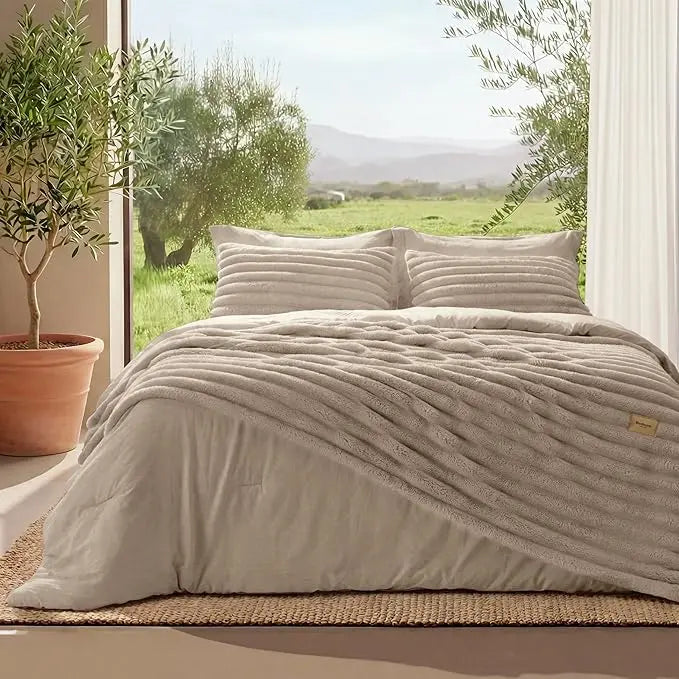 6‑Piece 2‑in‑1 All‑Season Comforter Set with Detachable Fluffy Blanket